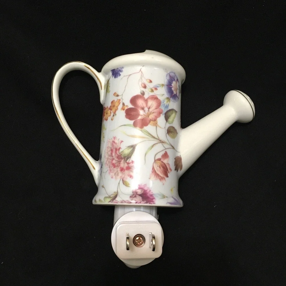 Vtg. Kirklands WATERING CAN NIGHT LIGHT 5